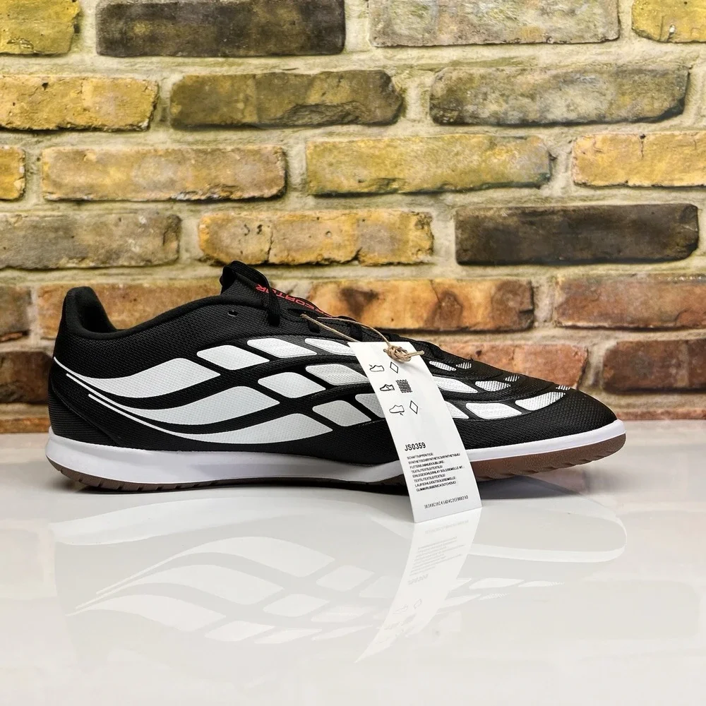 Mens Size 9 - adidas Predator club in Sala JS0359 Soccer Athletic indoor shoe